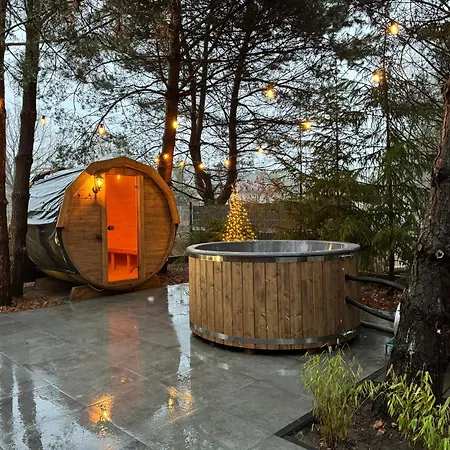 Lesne Pod Warszawa Lodge